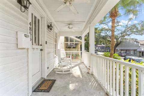 Magazine St 3BR w Private Pool & Patio House in New Orleans