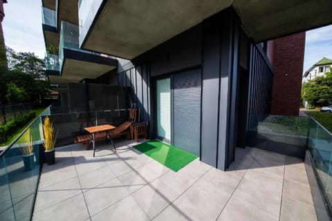 Patio, View (from property/room), Balcony/Terrace, sunbed