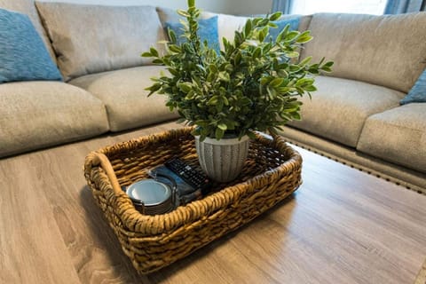 Sutherland Retreat 3BR 2BA and 2 car garage House in Tennessee