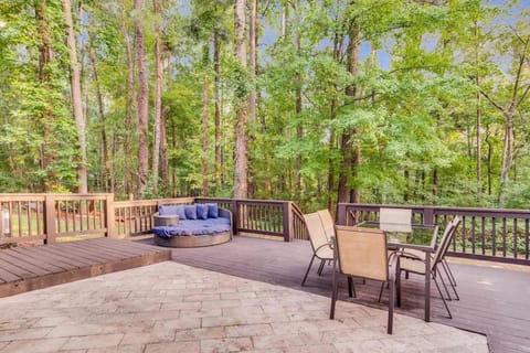 Patio, Day, Natural landscape, Garden, View (from property/room), Balcony/Terrace, Balcony/Terrace, Garden view