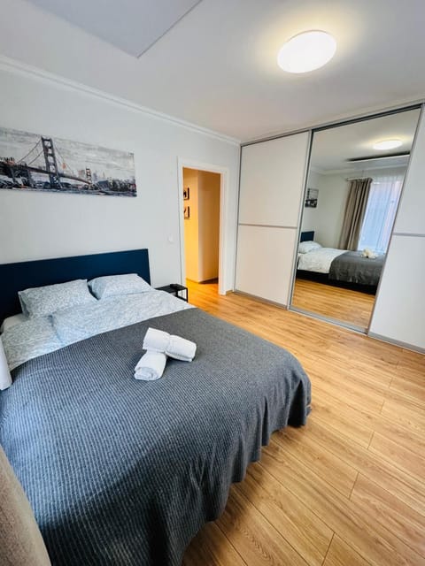 Bed, Photo of the whole room, Bedroom, towels, wardrobe