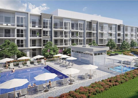 Property building, Day, Pool view, Swimming pool, Swimming pool, sunbed