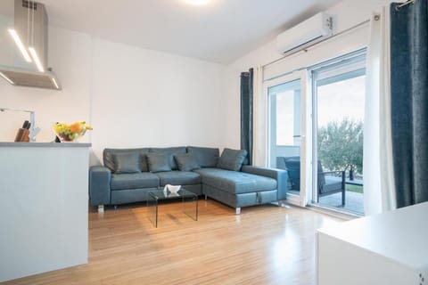 Apartman Dino Apartment in Split