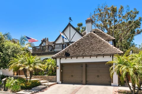 Enchanting French Inspired Chateau with Beach Club! Apartment in Carlsbad