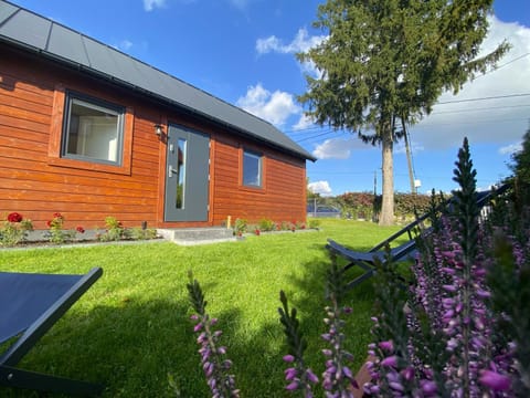 Property building, Facade/entrance, Garden