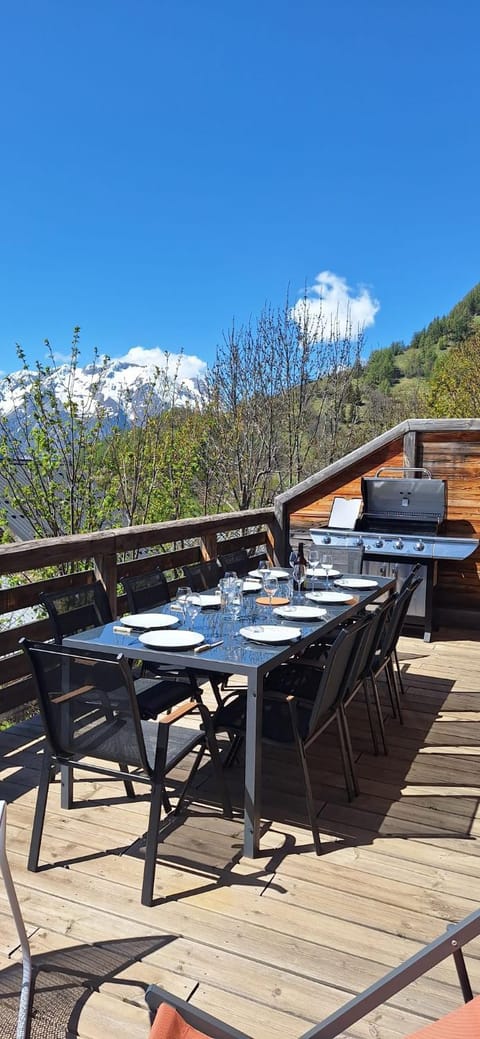 Chalet 10p sauna spa superbe vue Chalet in Huez