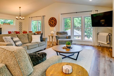 Ice Fish and Snowmobile! Home 2 Mi to Petenwell Lake House in Petenwell Lake