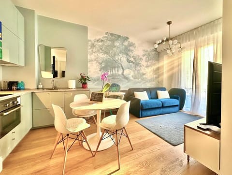 TV and multimedia, Kitchen or kitchenette, Living room, Seating area, Dining area, minibar, oven, pet friendly