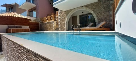 Swimming pool, sunbed