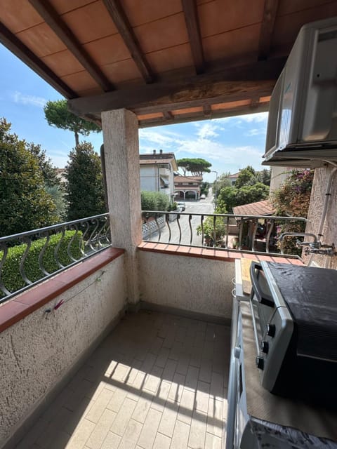 The Pink House a 5 minuti dal mare e posto auto privato House in Emilia-Romagna