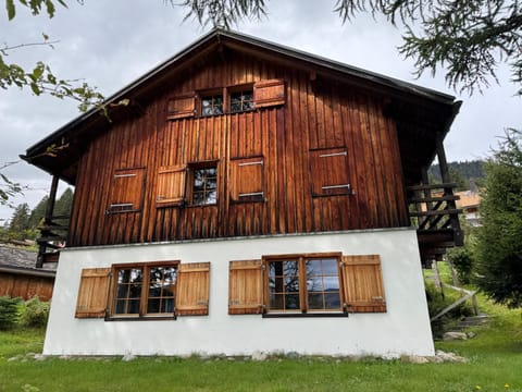 Property building, Day