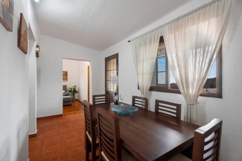 Casa Mary Valverde House in El Hierro