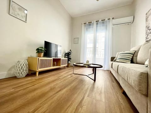 TV and multimedia, Living room, air conditioner