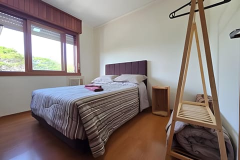 TV and multimedia, View (from property/room), Photo of the whole room, Bedroom