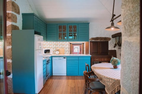 Just Like Home - Casa do Cadinho Villa in Viana do Castelo District