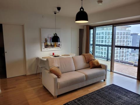 Modern apartment in Tapiola centre Apartment in Helsinki