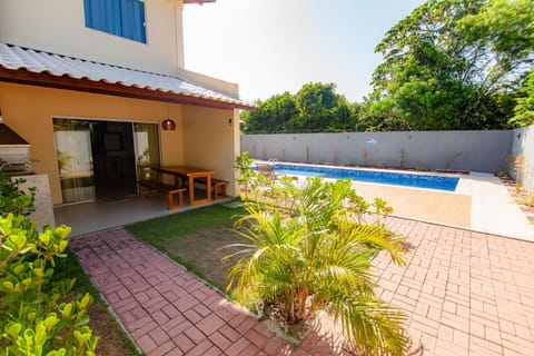 Property building, Patio, Day, Garden, Balcony/Terrace, Garden view, Pool view, Swimming pool, sunbed