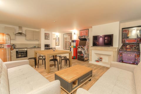 TV and multimedia, Living room