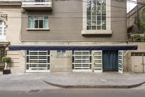 Deco House with Park View Rooftop Villa in Mexico City