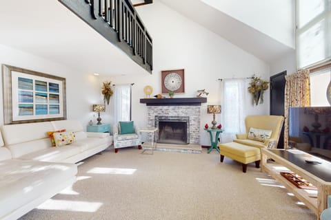 Burt Lake Cottage House in Indian River