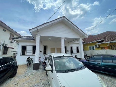 Property building, Parking