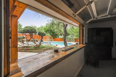 Highland Village - 4BR w Backyard Pool Oasis House in Lewisville