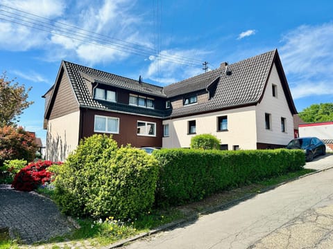 Property building, Street view