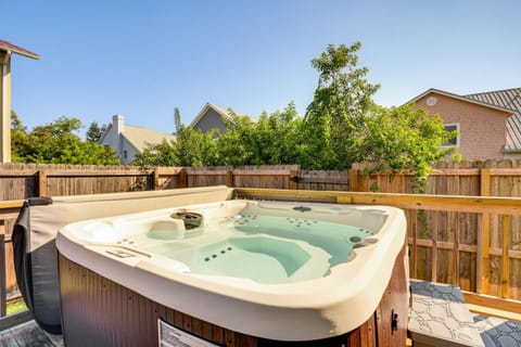 Home with Private Hot Tub Less Than 1 Mi to Butler Beach! House in Butler Beach