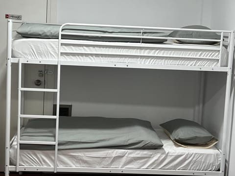 Wanderlust Apartaments Gran Vía Apartment in Centro