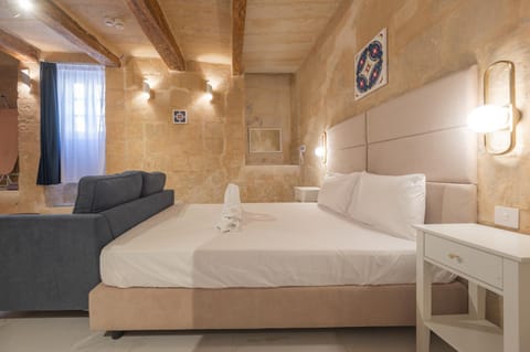 Bed, Living room, Bedroom