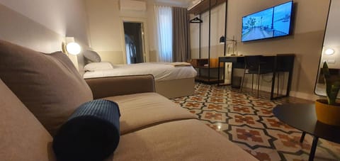 Seating area, Bedroom