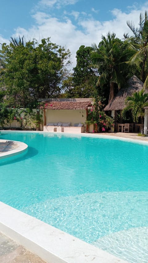 Swimming pool