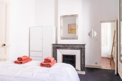 Demeure & Confort Apartment in Nimes