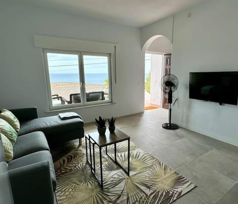 Living room, Sea view