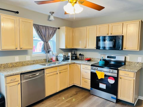 Find your home away from home in our delightful 4 bedroom space Vacation rental in Pike Township