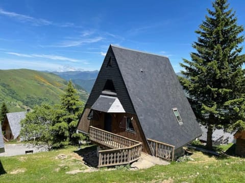 Property building, Spring, Natural landscape, Mountain view