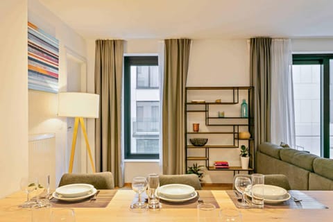 Two Bedroom Apartment with Amazing View in Center Apartment in Brussels