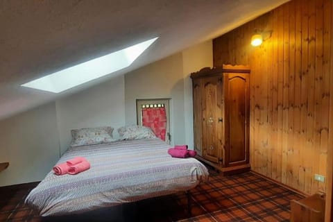 Le Chat Riant Deluxe Apartment in Aosta Valley, Italy