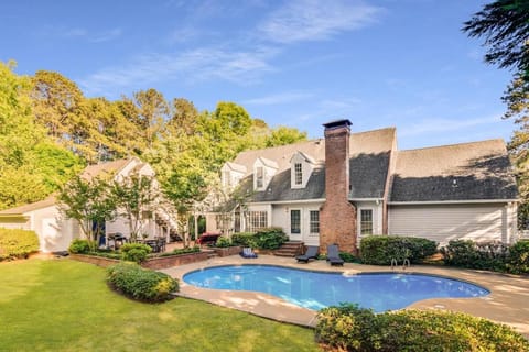 Property building, Day, Natural landscape, Garden, Garden view, Pool view, Swimming pool, sunbed