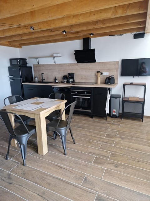 Kitchen or kitchenette, oven, stove, toaster