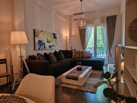 Modern apartment in Neo Faliro Apartment in Pireas