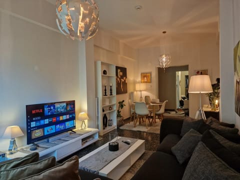 Modern apartment in Neo Faliro Apartment in Pireas