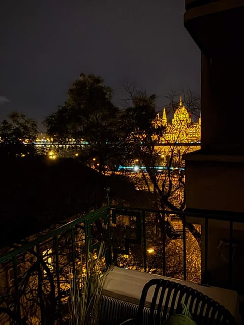 View (from property/room), Balcony/Terrace