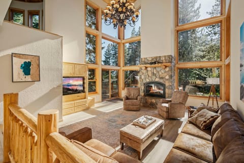 Do not miss your chance to vacation at this five bedroom 5 bath mountain home House in Incline Village