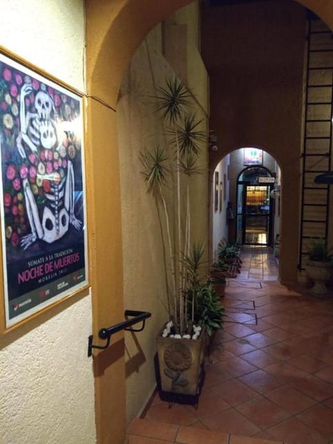 Hotel Casa Galena Capsule hotel in Morelia