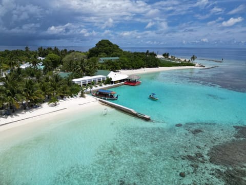 Facade/entrance, Snorkeling, Beach, Area and facilities