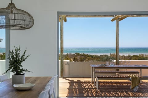 Patio, Dining area, Sea view
