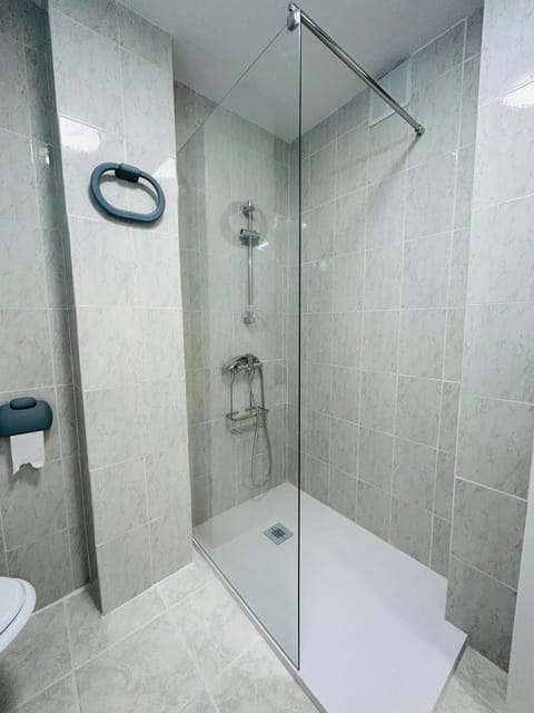 HABITACION ROOM Larga Temporada MAS DE 60 DIAS MALAGA CENTRO Vacation rental in Malaga