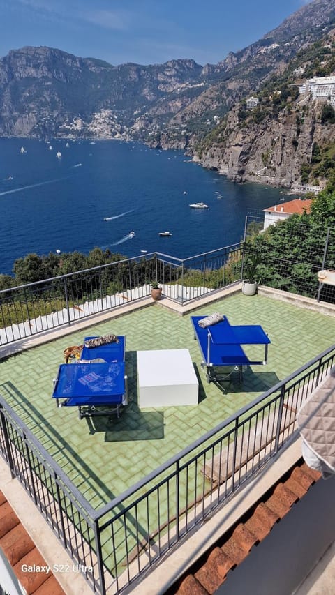 Holiday Paradise, in the heart of Praiano Apartment in Praiano