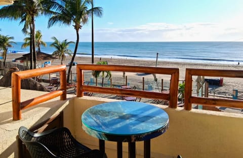 Natural landscape, View (from property/room), Balcony/Terrace, Beach, Sea view